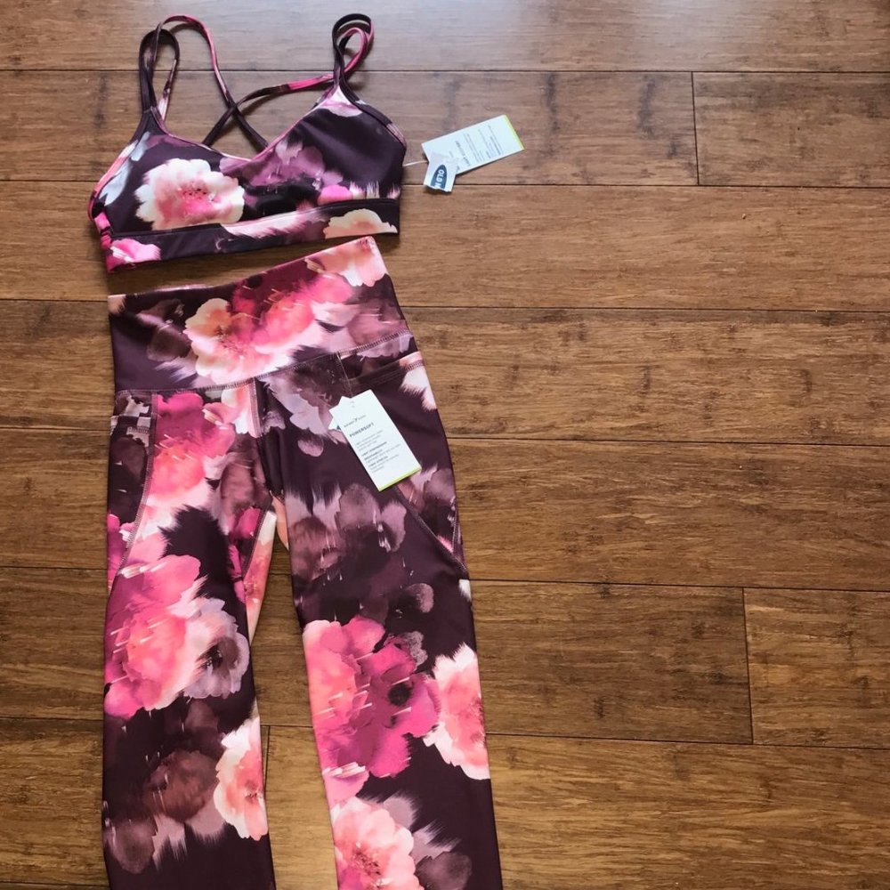Old Navy Elevate Legging & Sports Bra XS Crop NWT